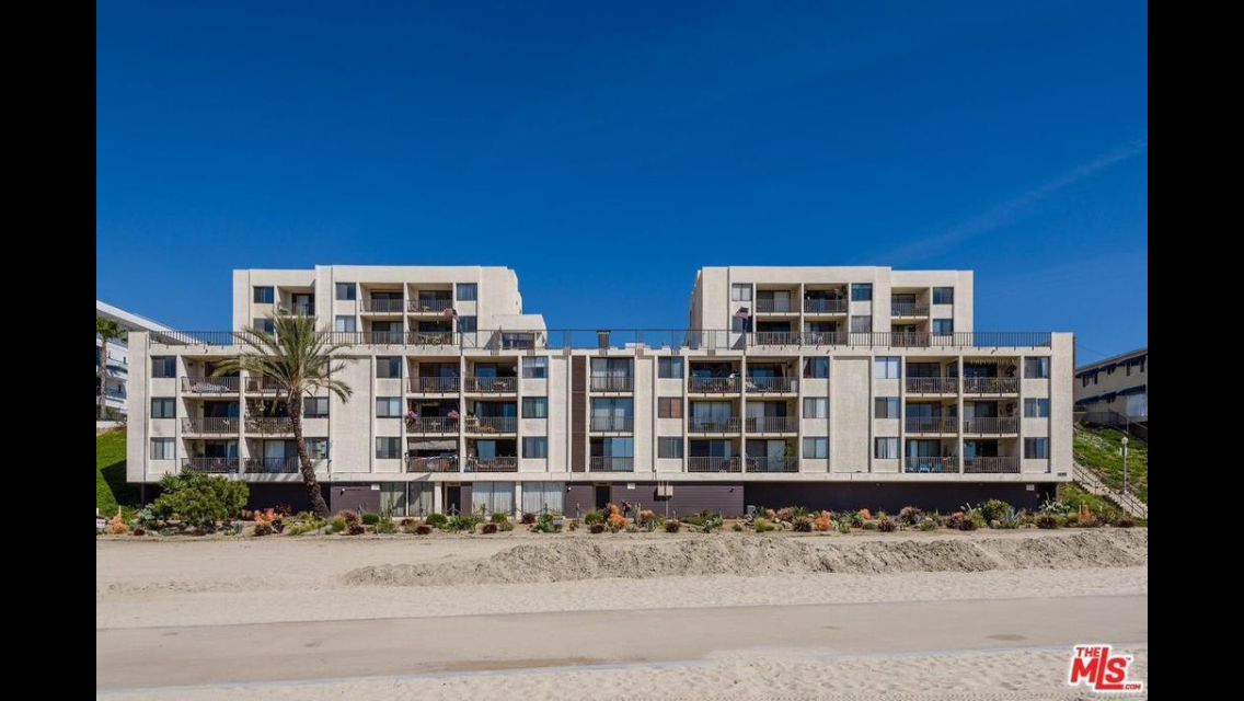 Exterior of 1140 E Ocean Blvd
