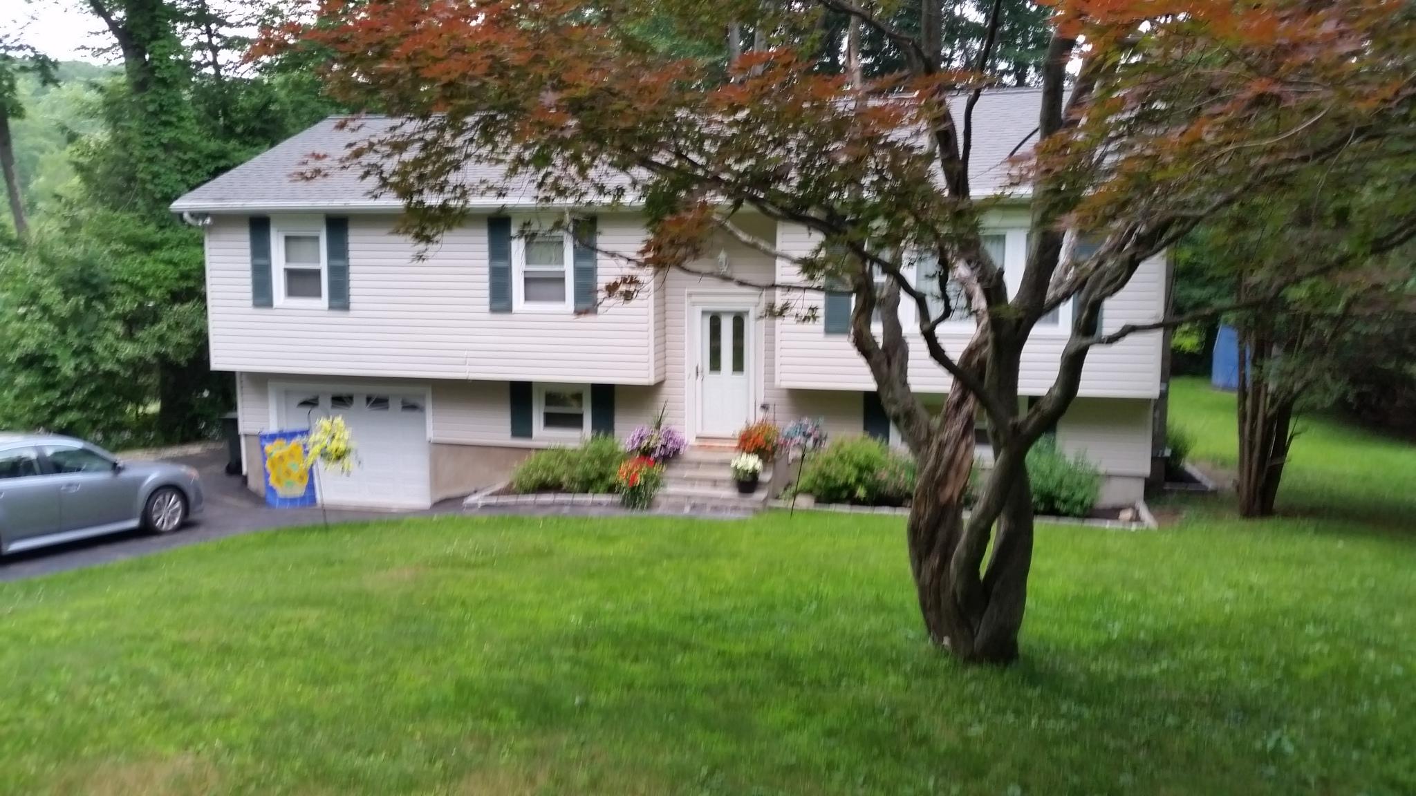 Exterior of 20 Rick Ln
