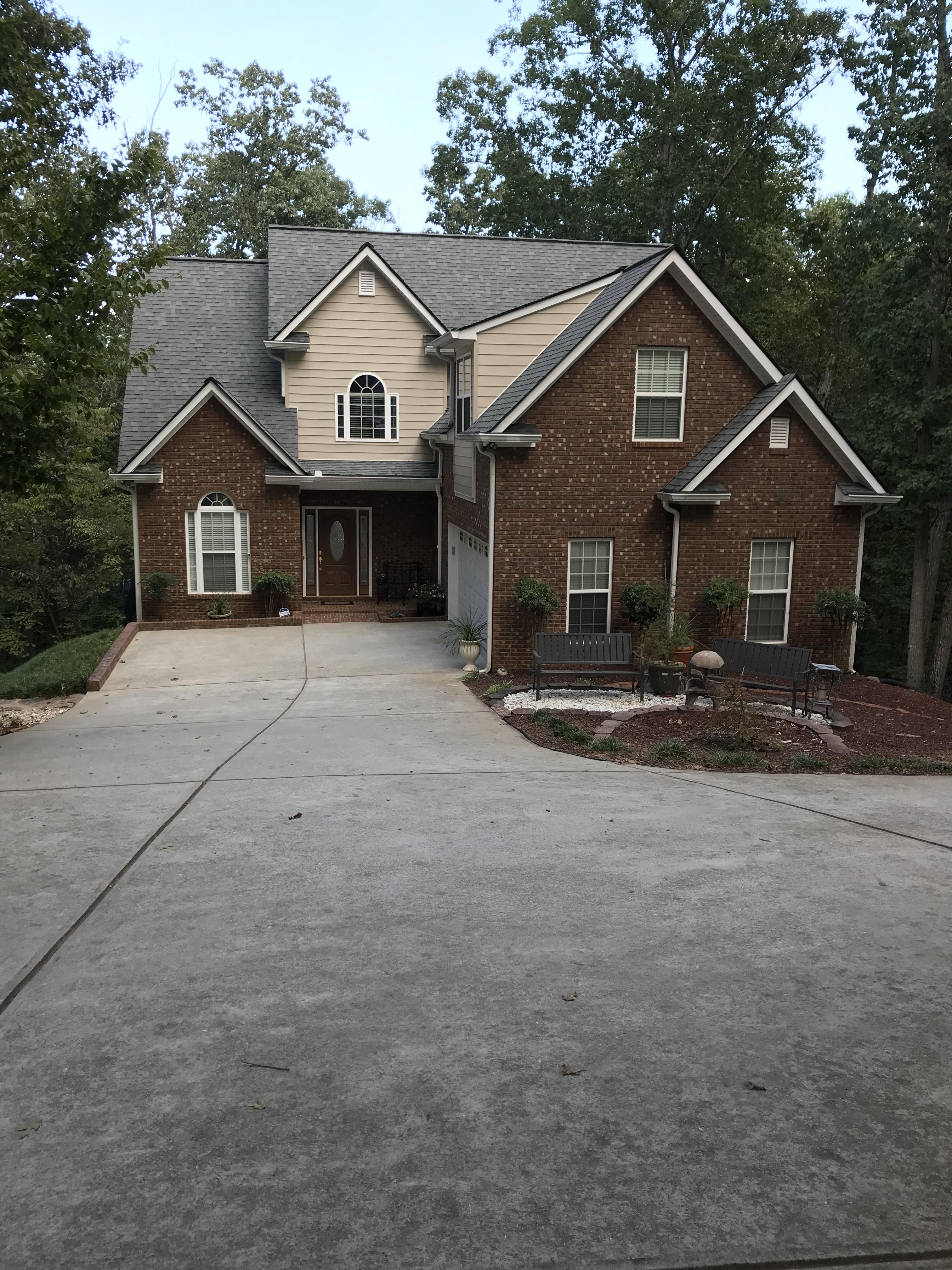 Exterior of 6559 Tahiti Way