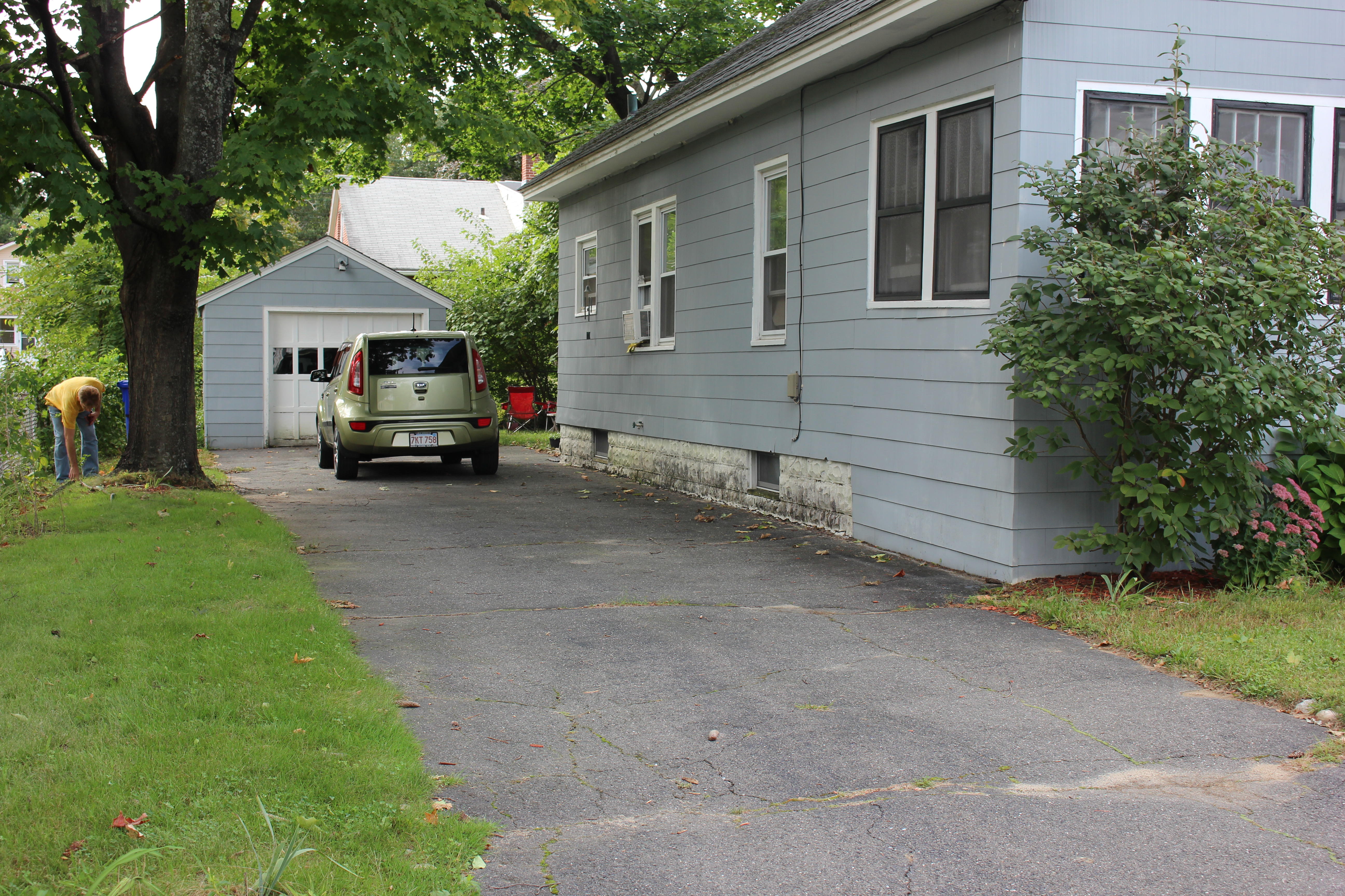 Exterior of 148 Denver St