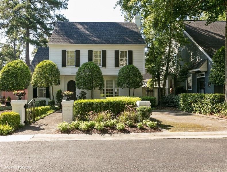 Exterior of 11 Conifer Square