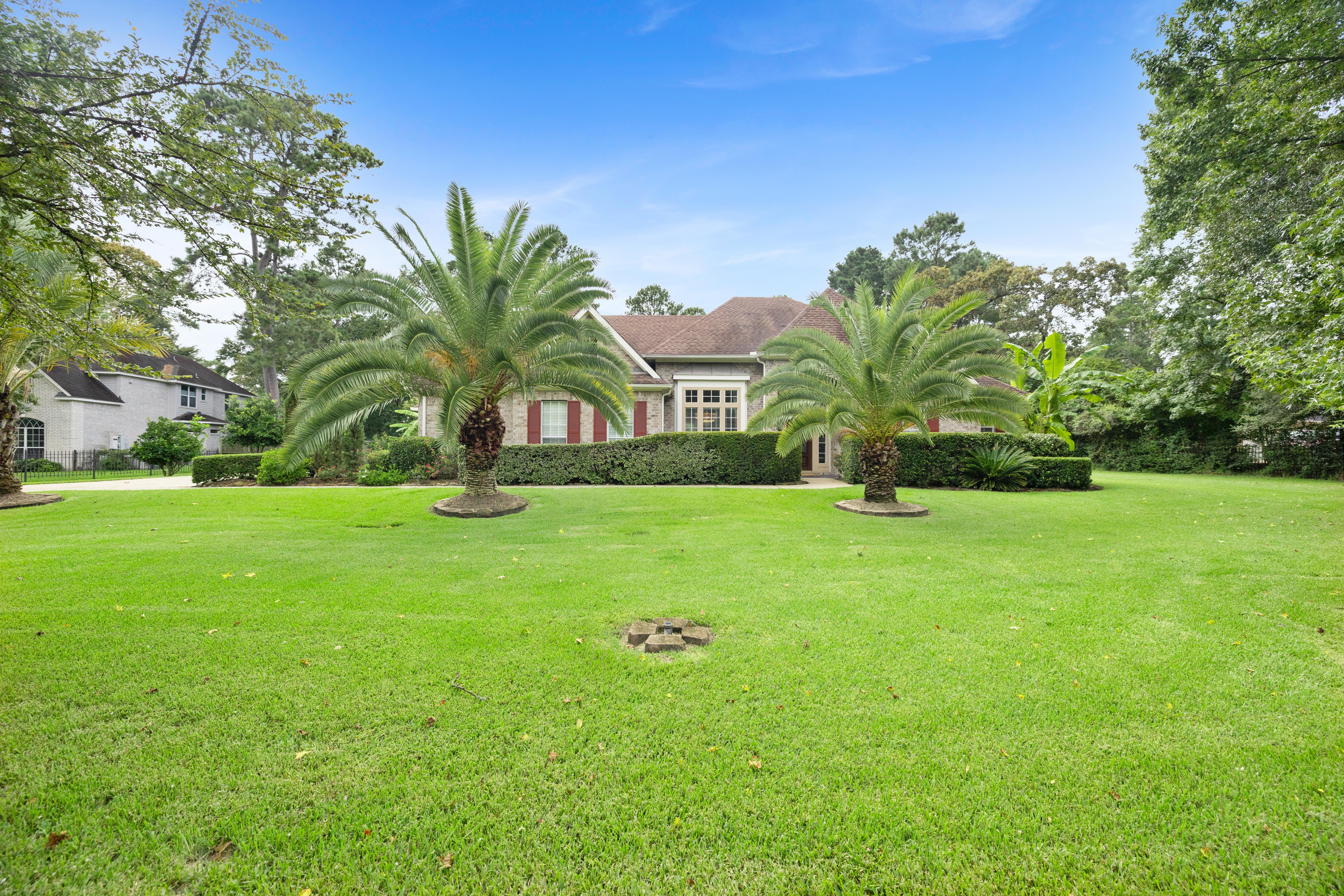 Exterior of 10319 Clubhouse Cir