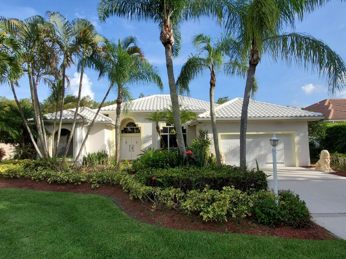 Exterior of 30 Cayman Pl