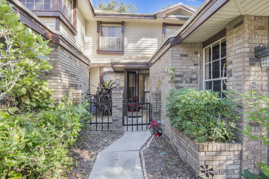 Exterior of 2671 Sequoia Terrace