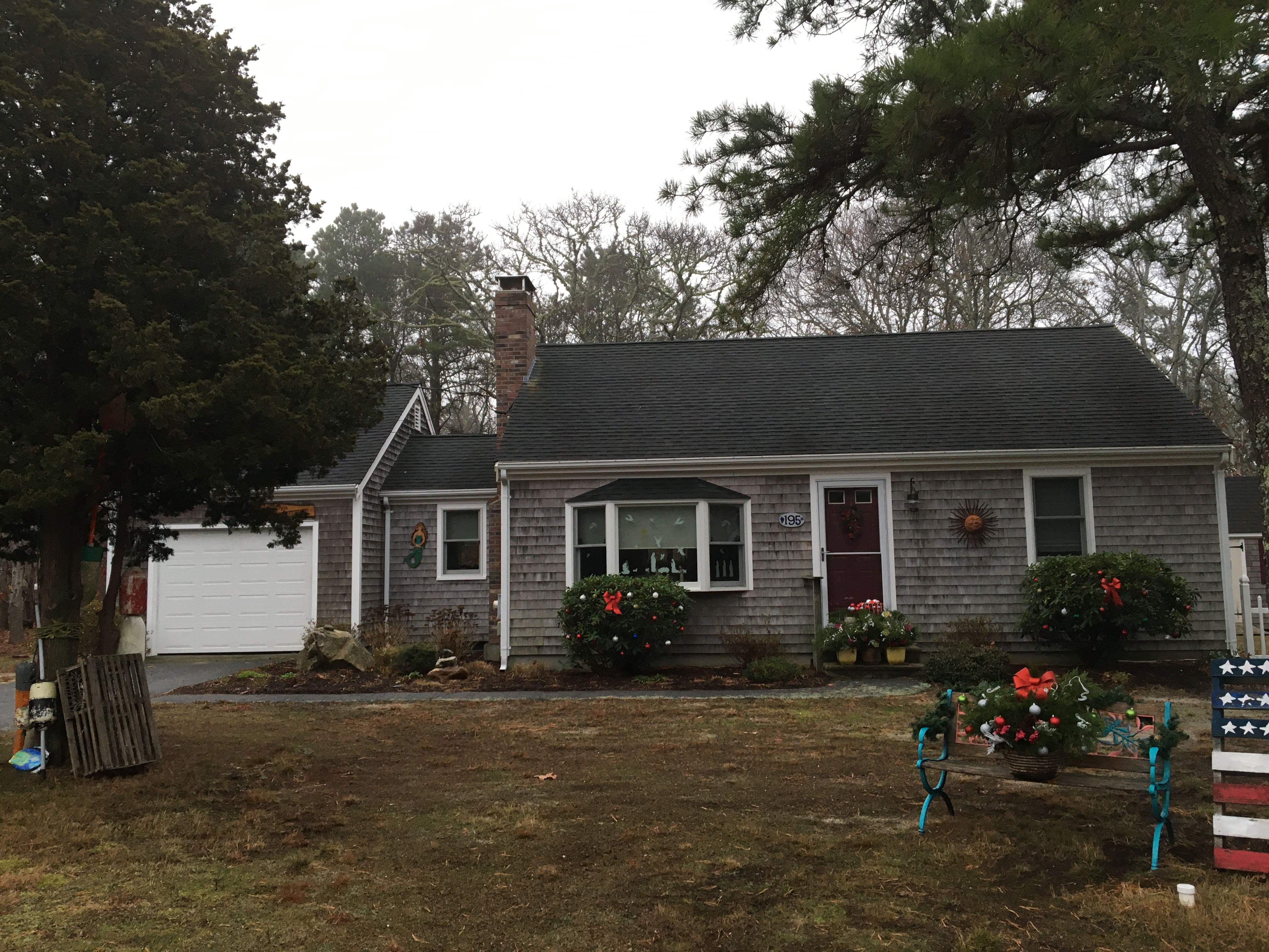 Exterior of 195 Sparrow Hawk Lane