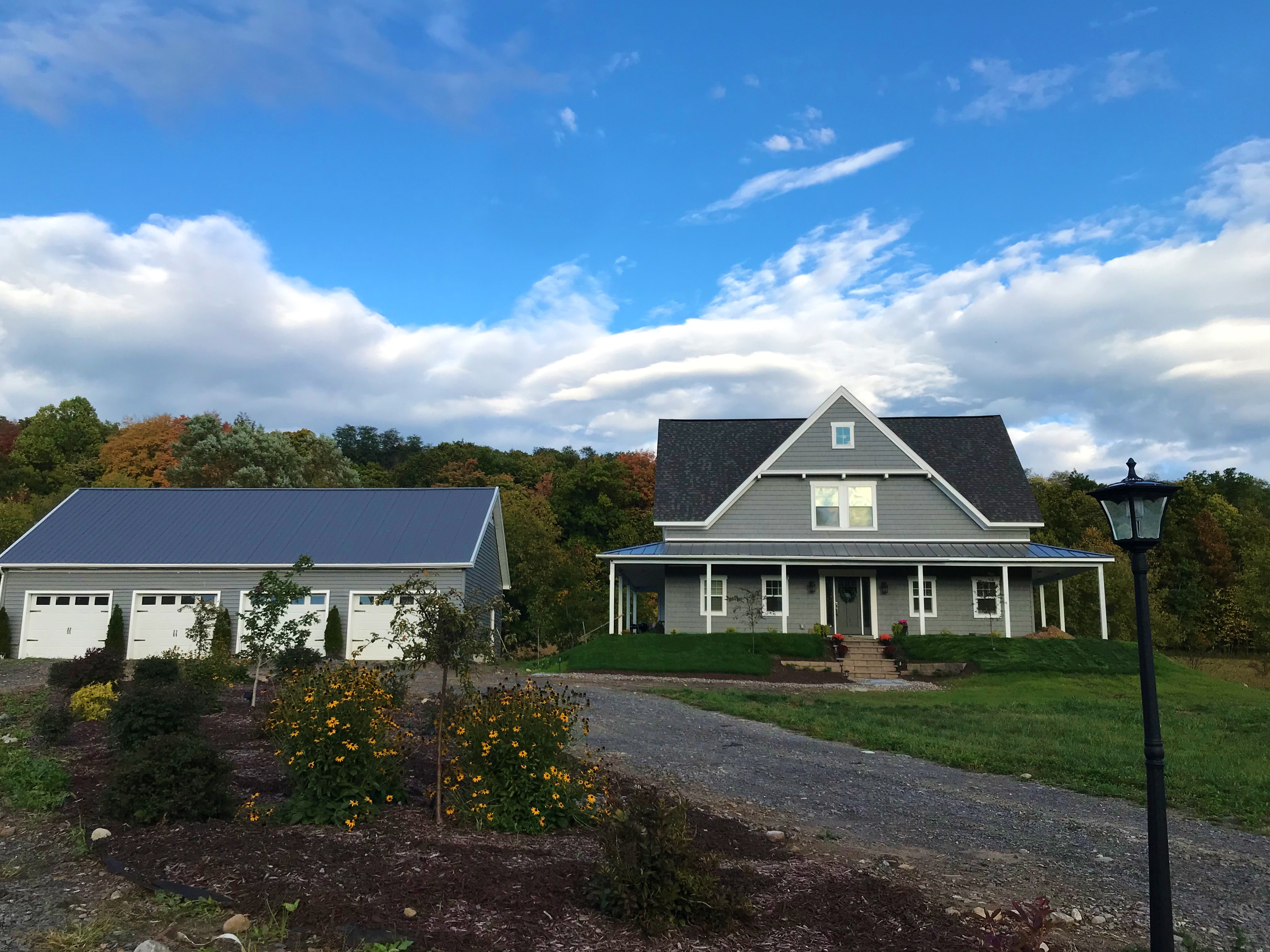 Exterior of 2064 Shilling Road