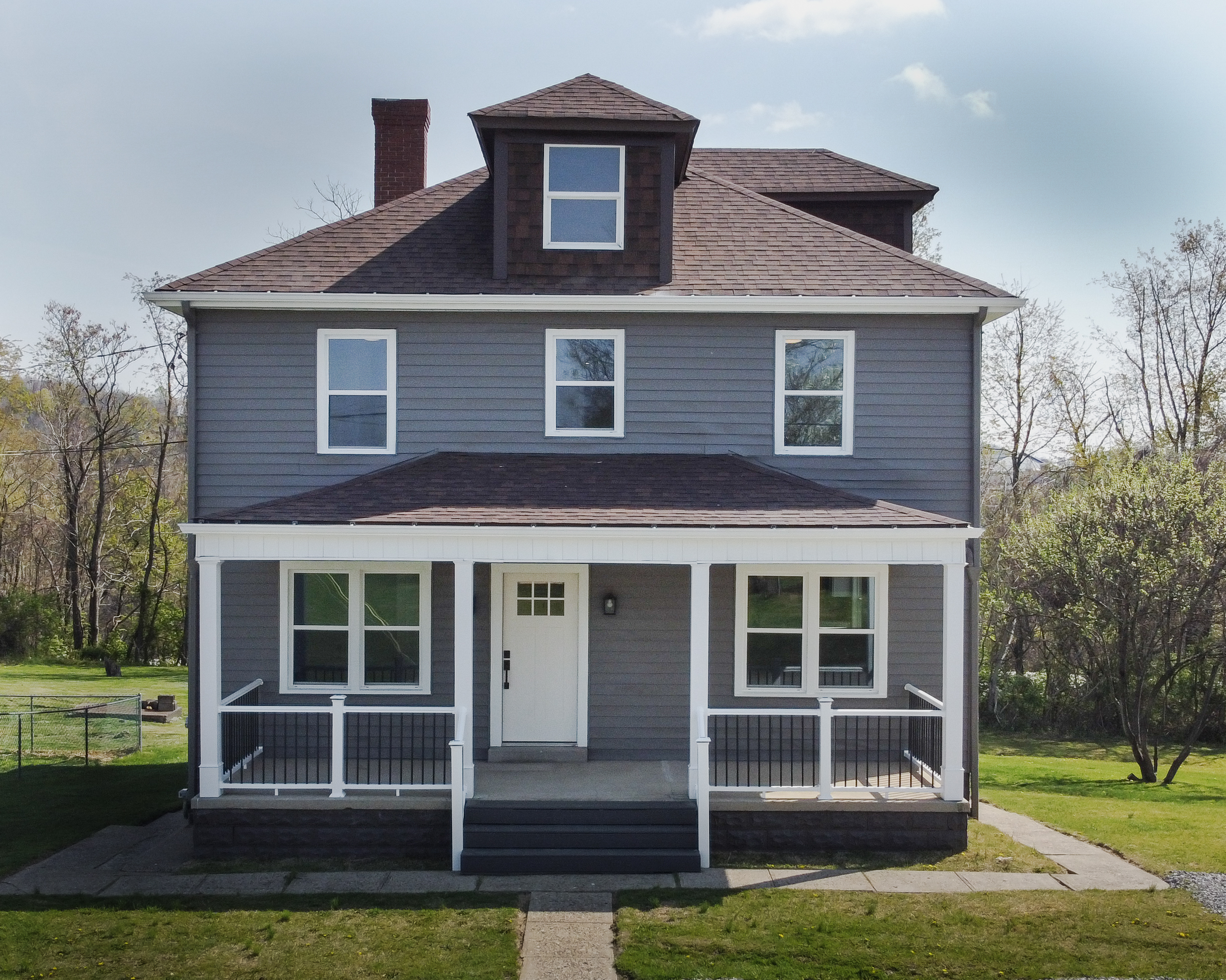 Exterior of 315 Ohio Street