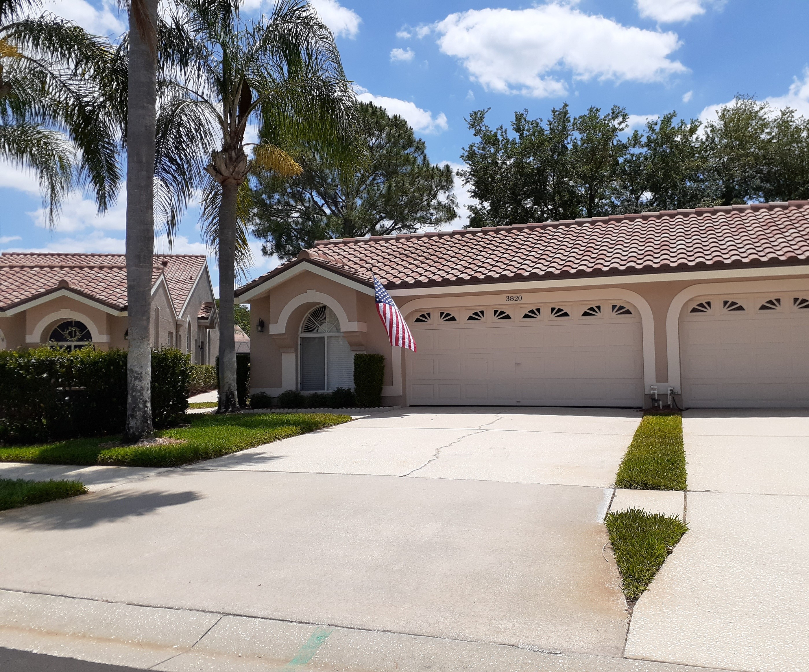 Exterior of 3820 Muirfield Court