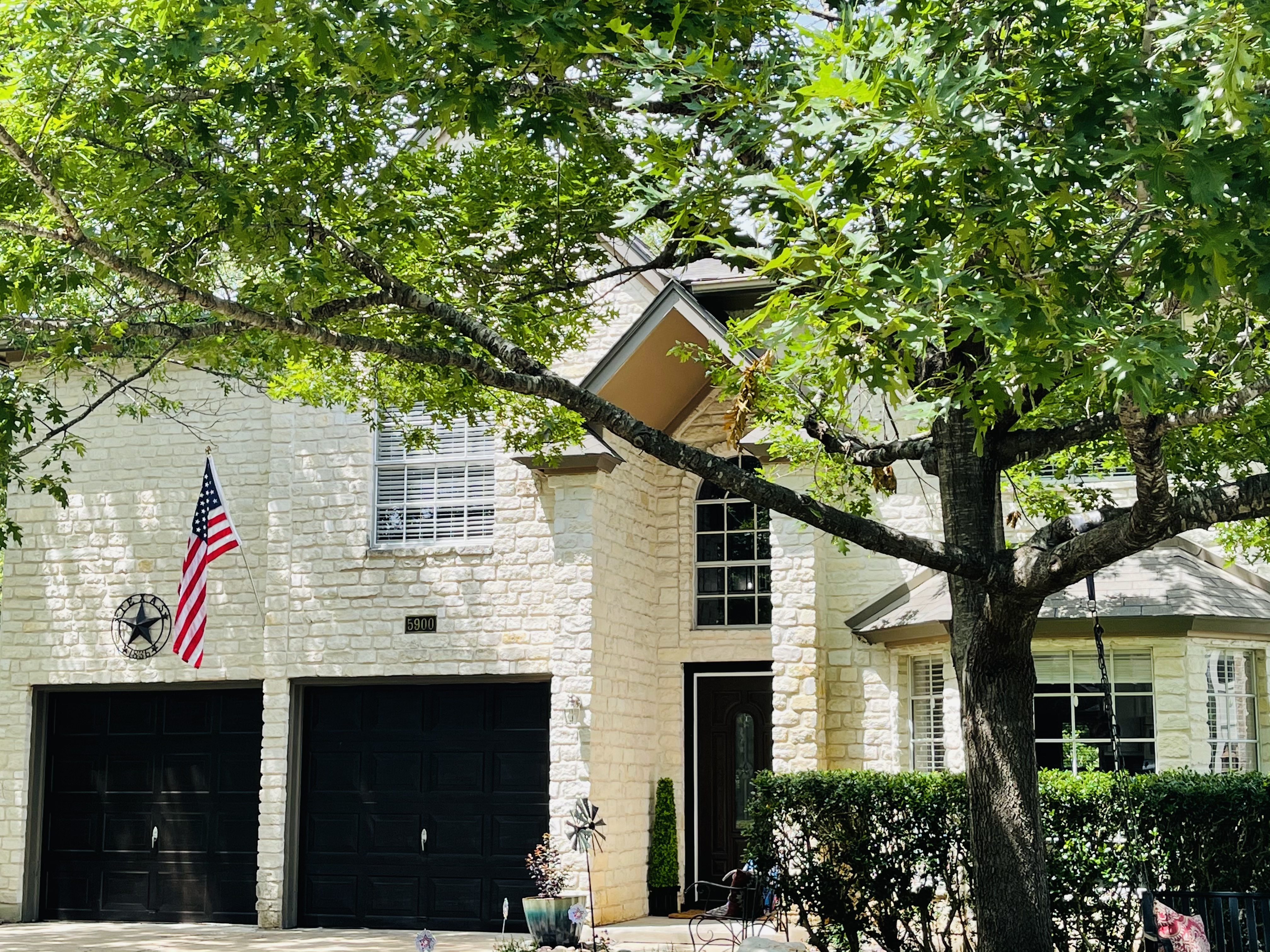 Exterior of 5900 Brown Rock Trail