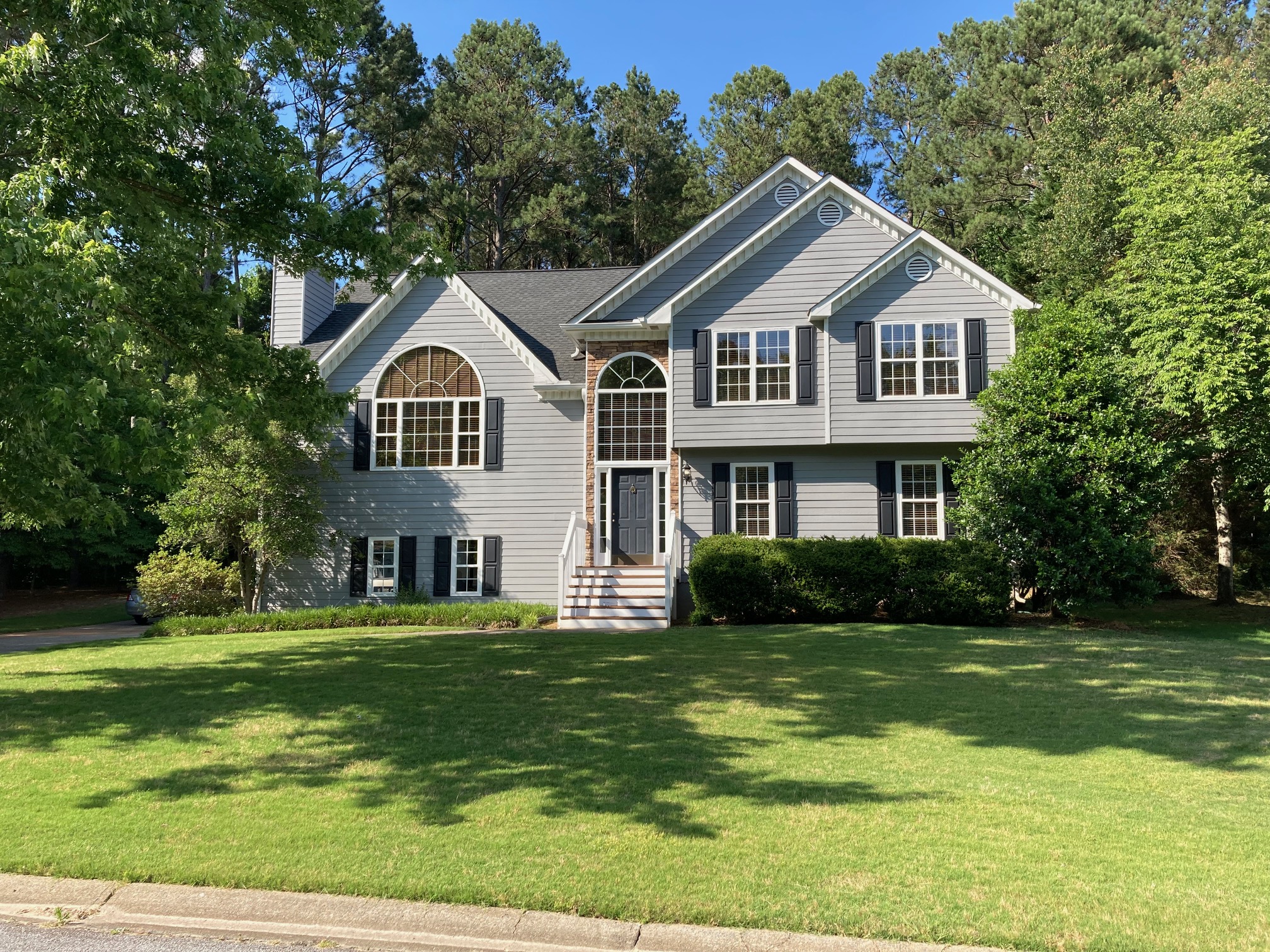 Exterior of 6311 Cheatham Lake Drive Northwest