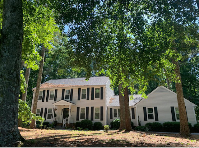 Exterior of 268 Old Rosser Road