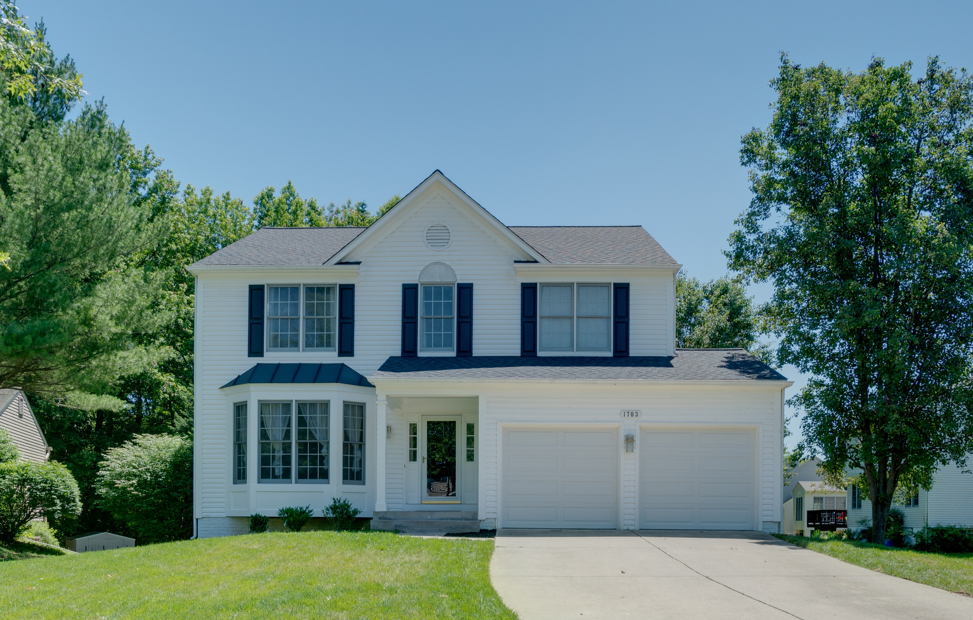 Exterior of 1703 Pepperidge Court