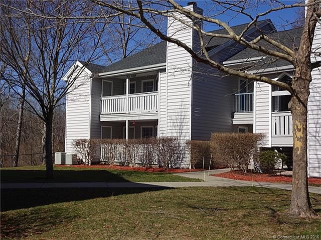 Exterior of 9 Chase Oaks Court