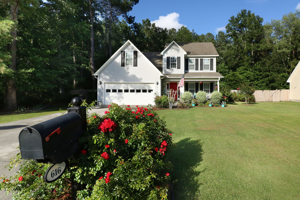 Exterior of 616 Walnut Drive