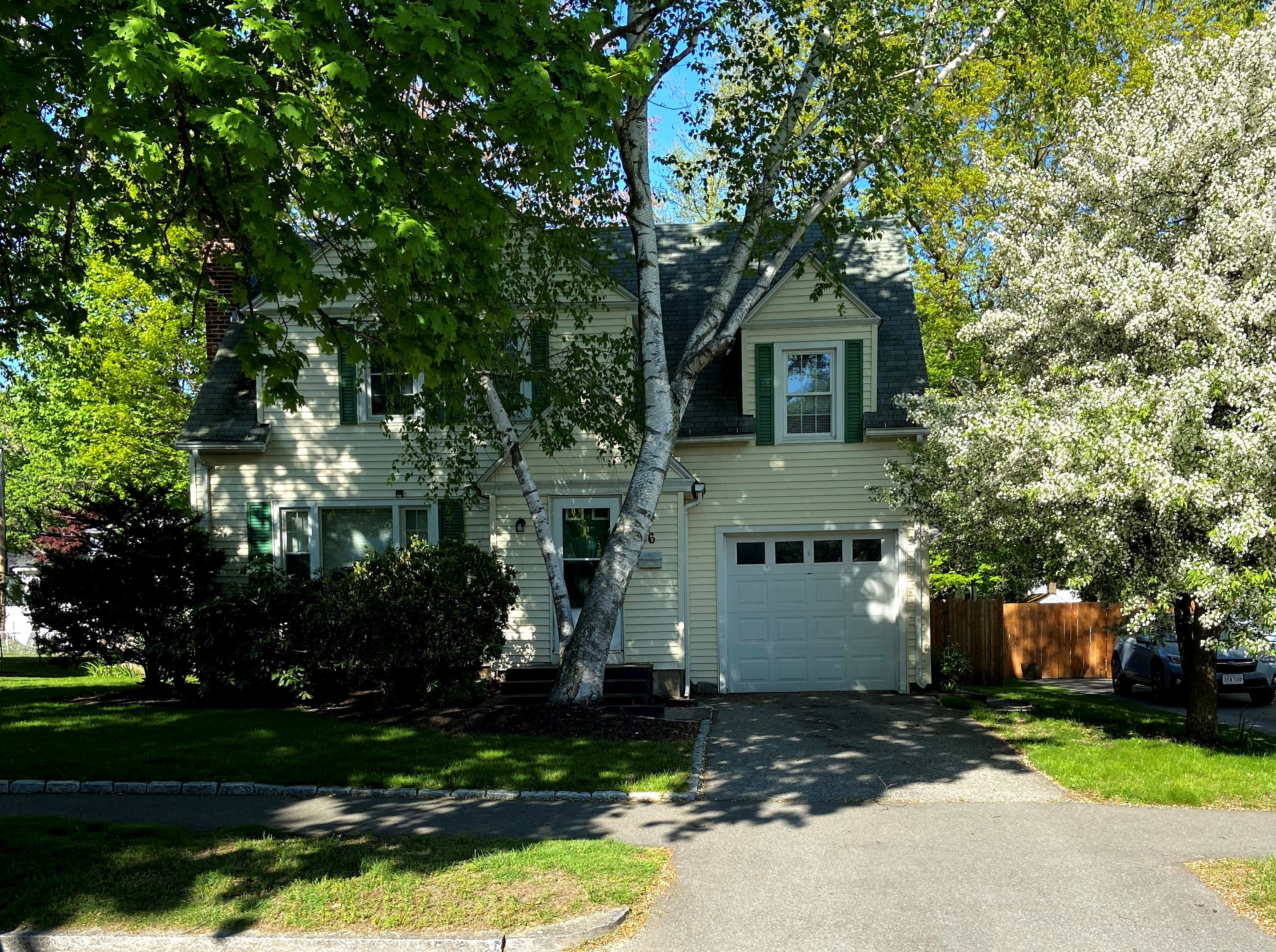 Exterior of 36 Vassar Street