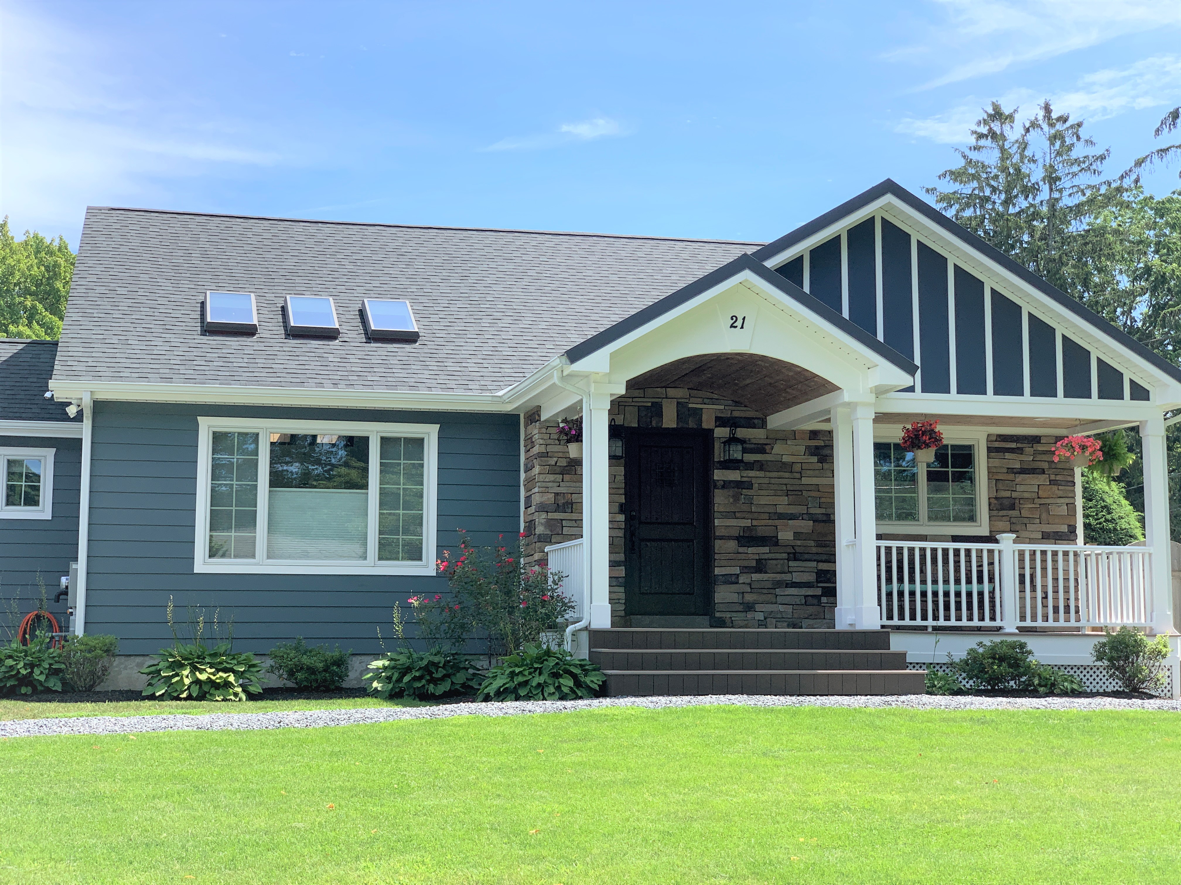 Exterior of 21 Floral Avenue