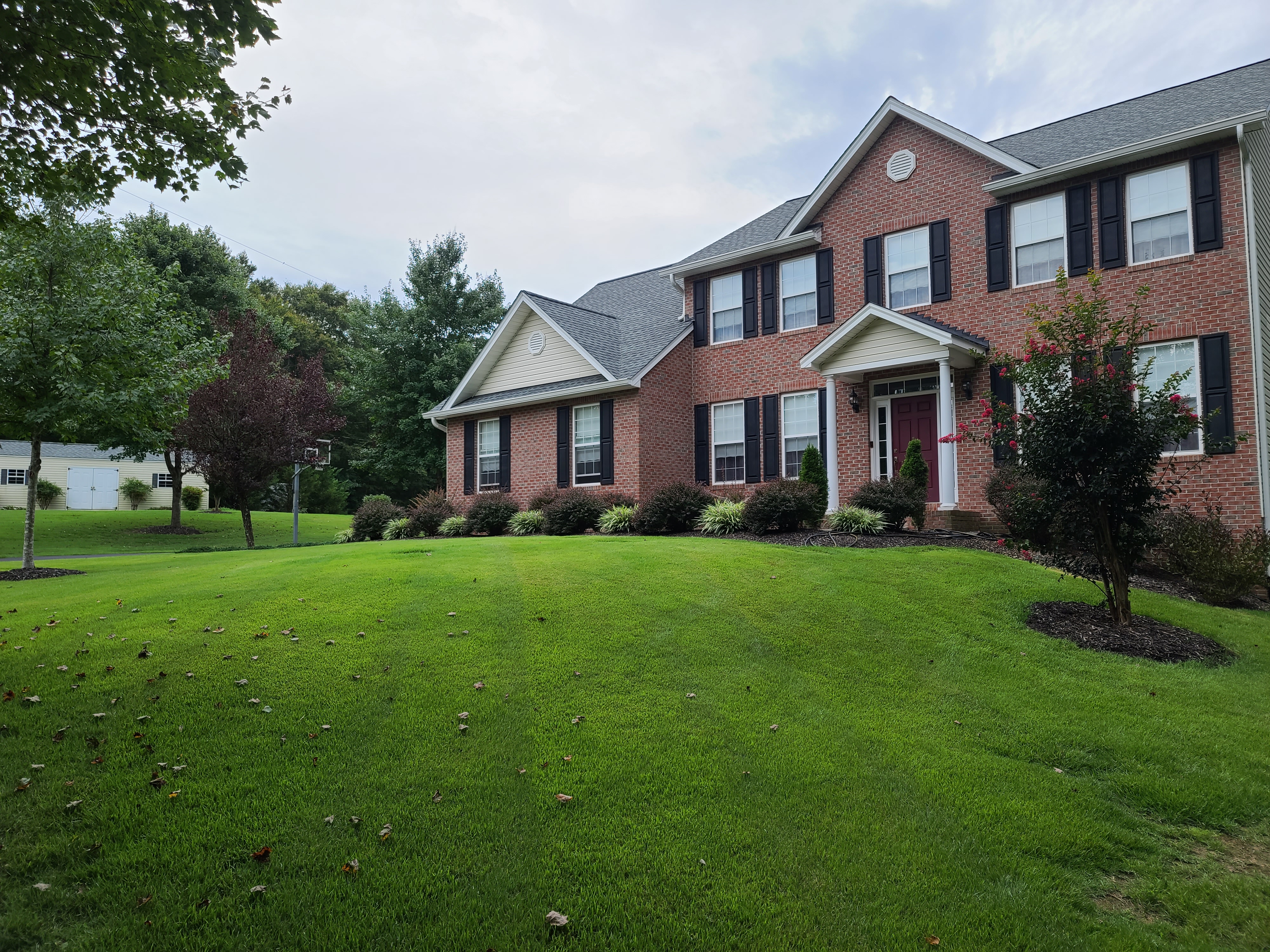 Exterior of 15945 Pointe Meadow Court