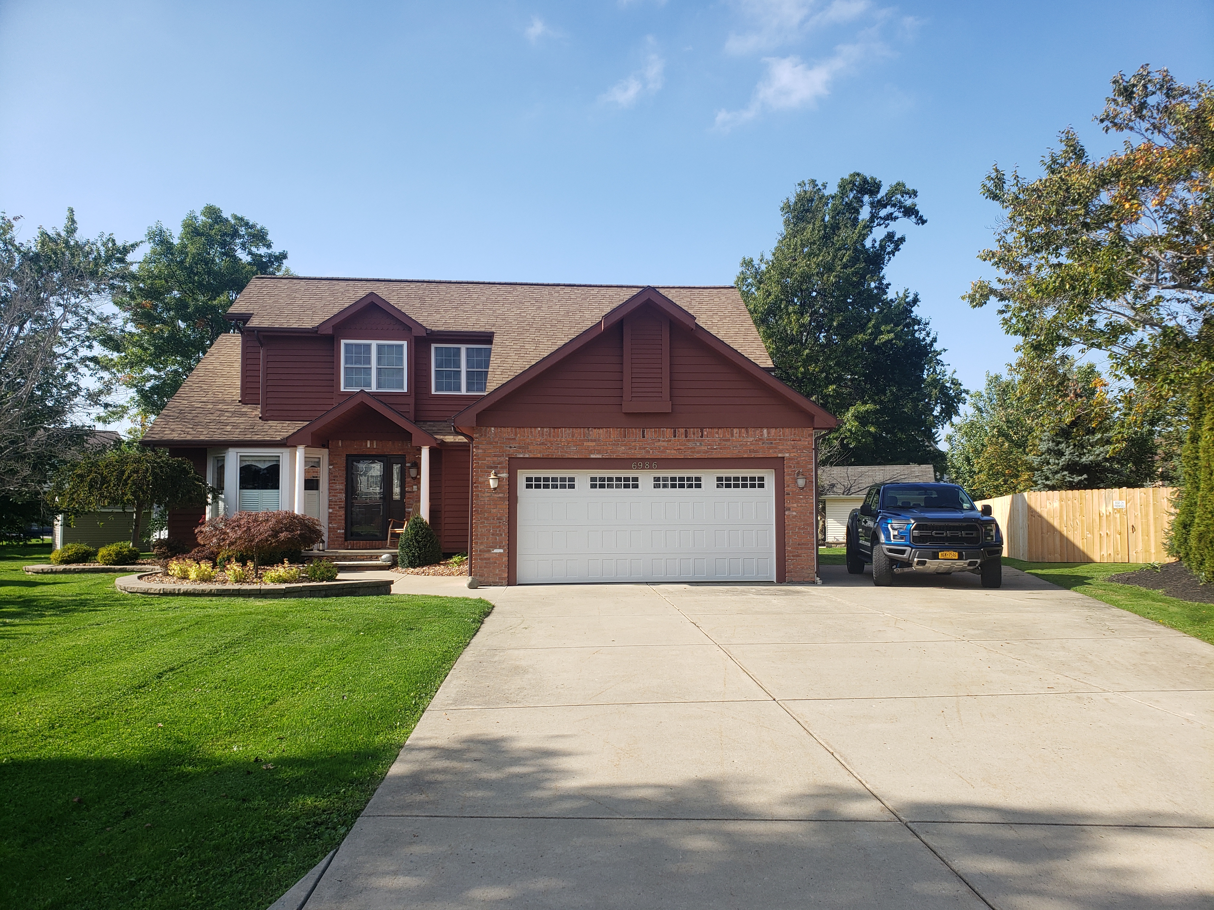 Exterior of 6986 Jennifer Court