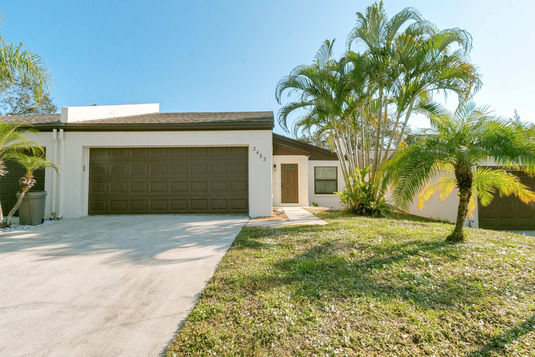 Exterior of 3463 Sandpiper Court