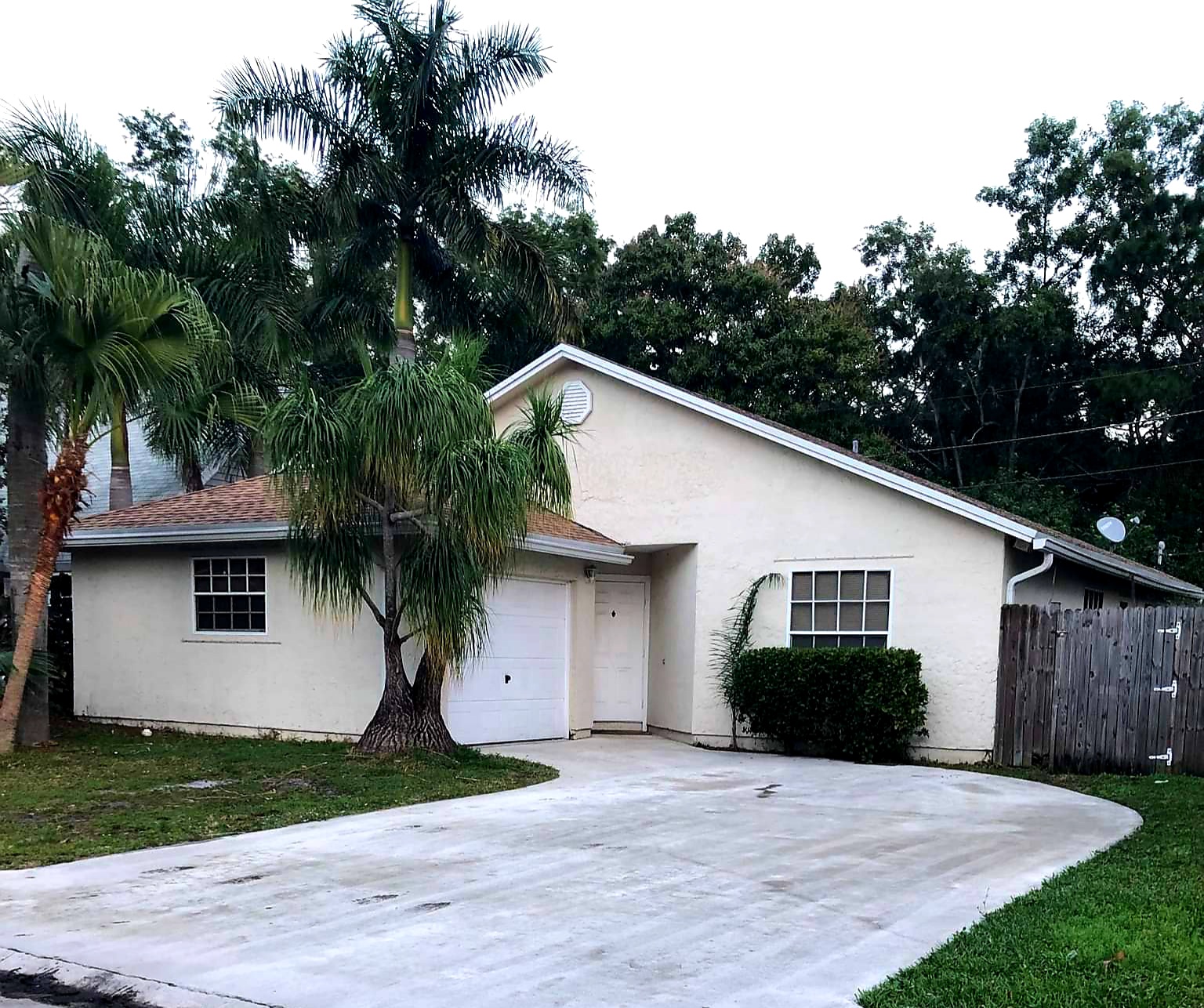 Exterior of 6028 Lace Wood Circle