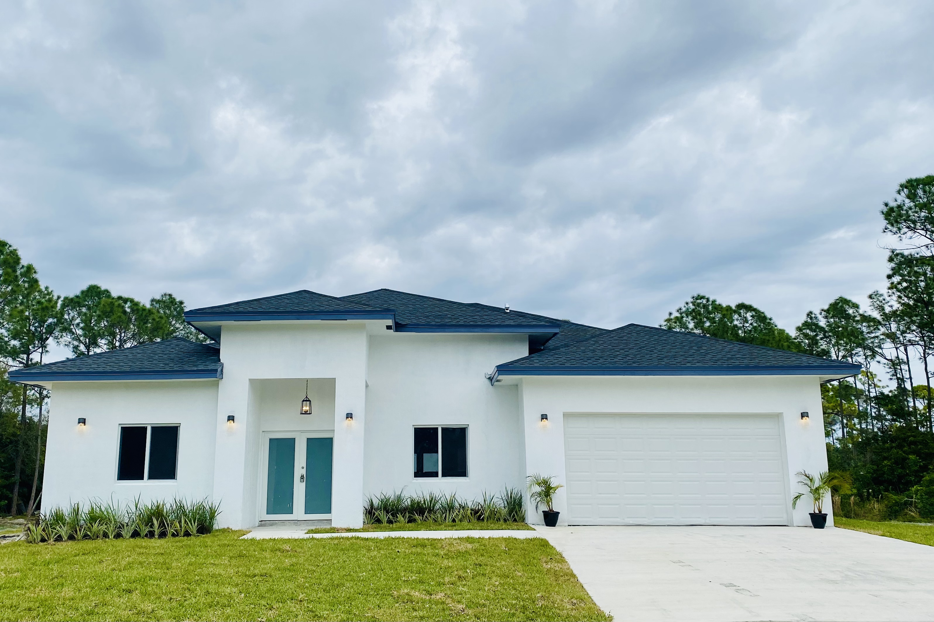 Exterior of 14575 67th Street N