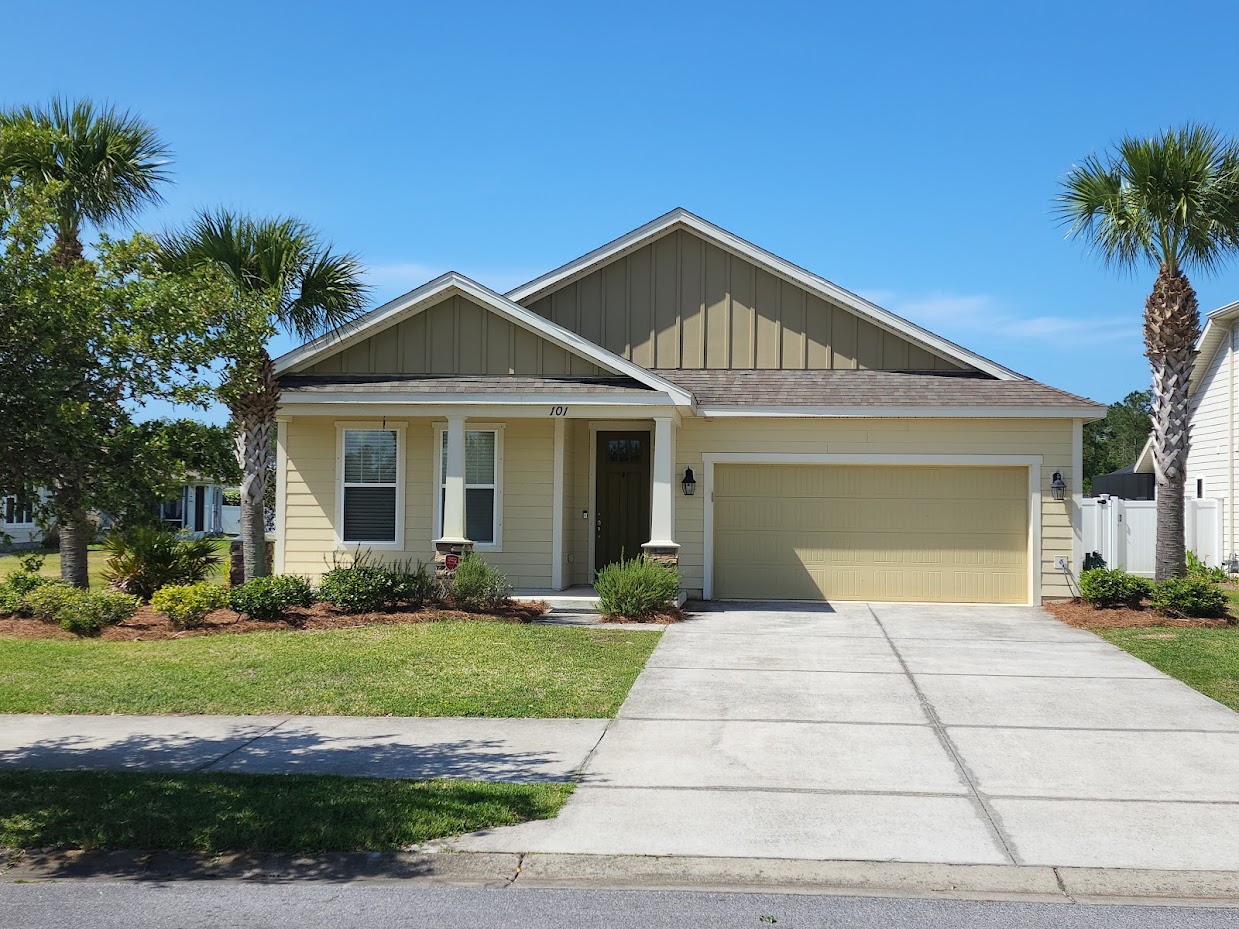 Exterior of 101 Cedar Hammock Lane