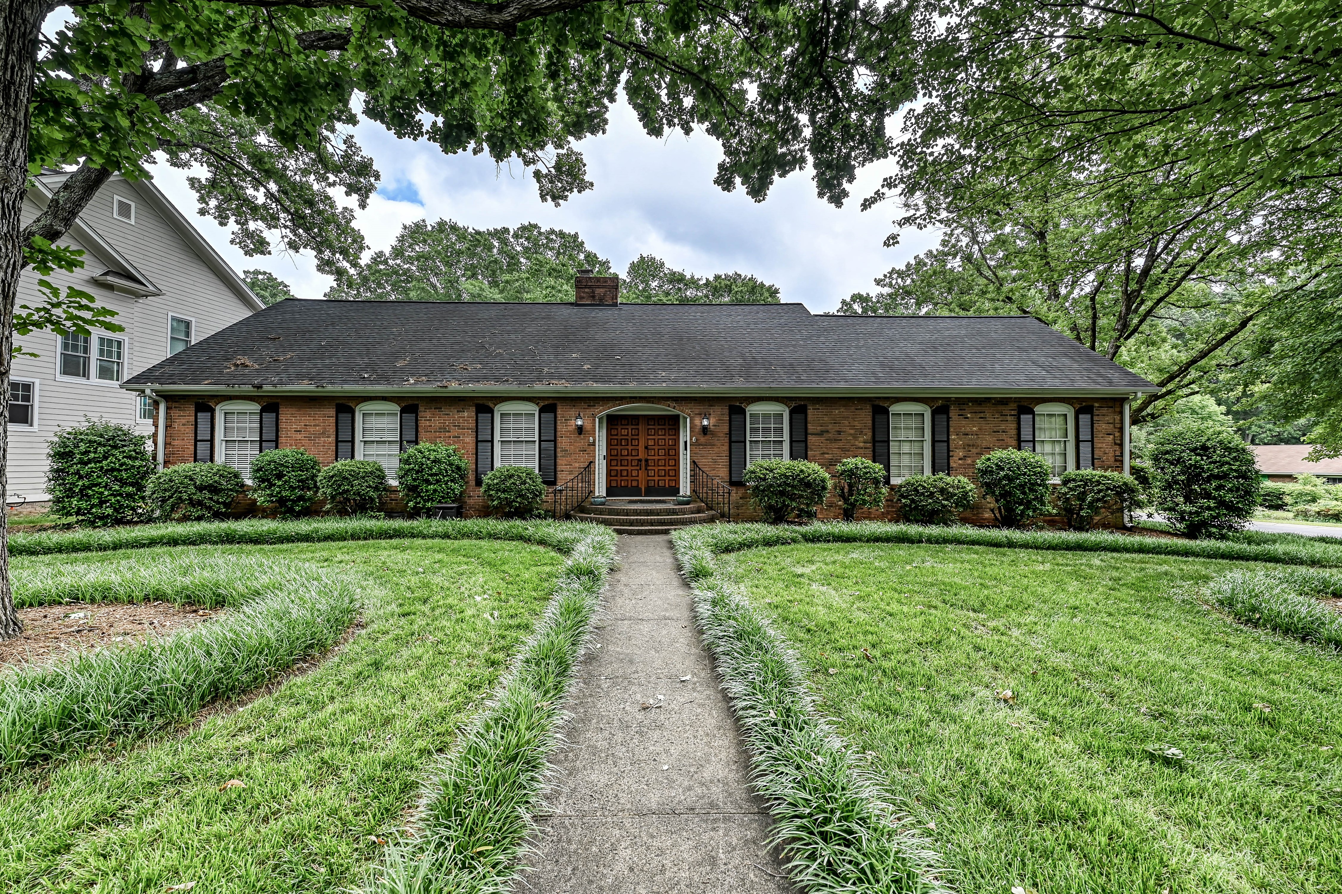 Exterior of 3131 Brookridge Lane