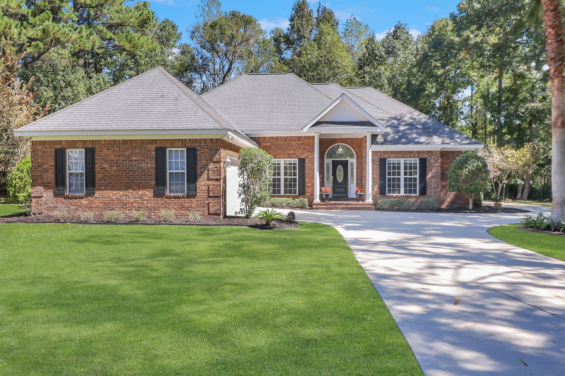 Exterior of 120 Laurenburg Court
