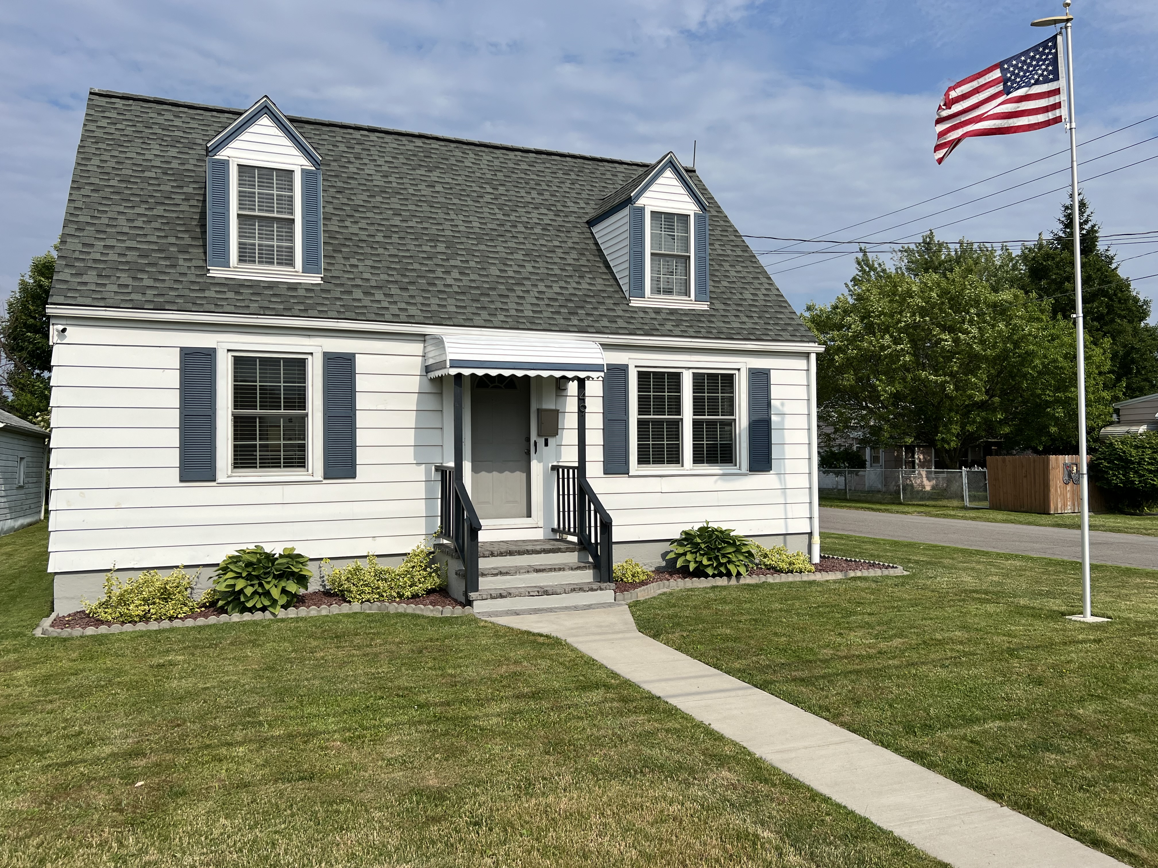 Exterior of 49 Linden Street