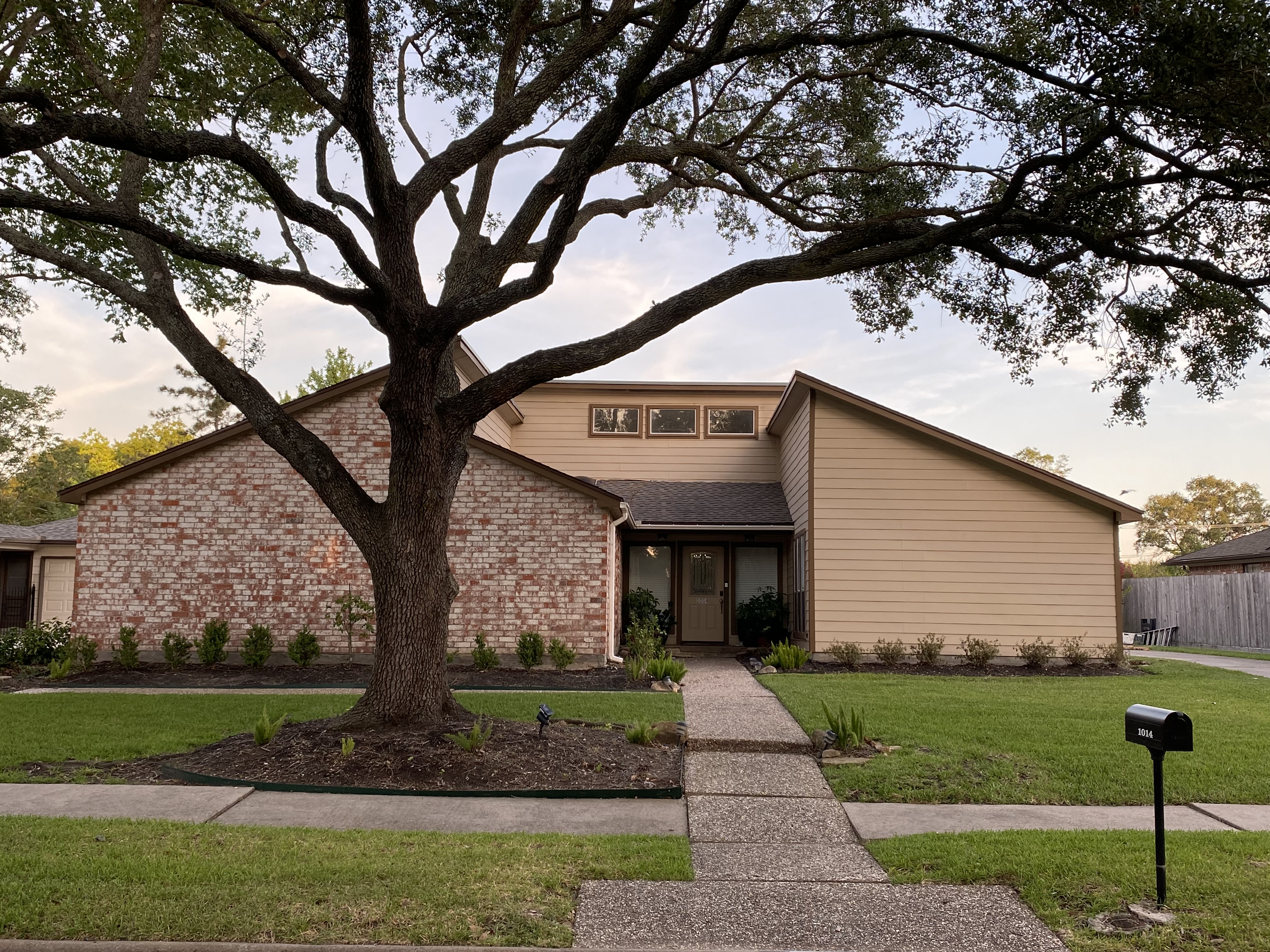 Exterior of 1014 Woodhorn Drive