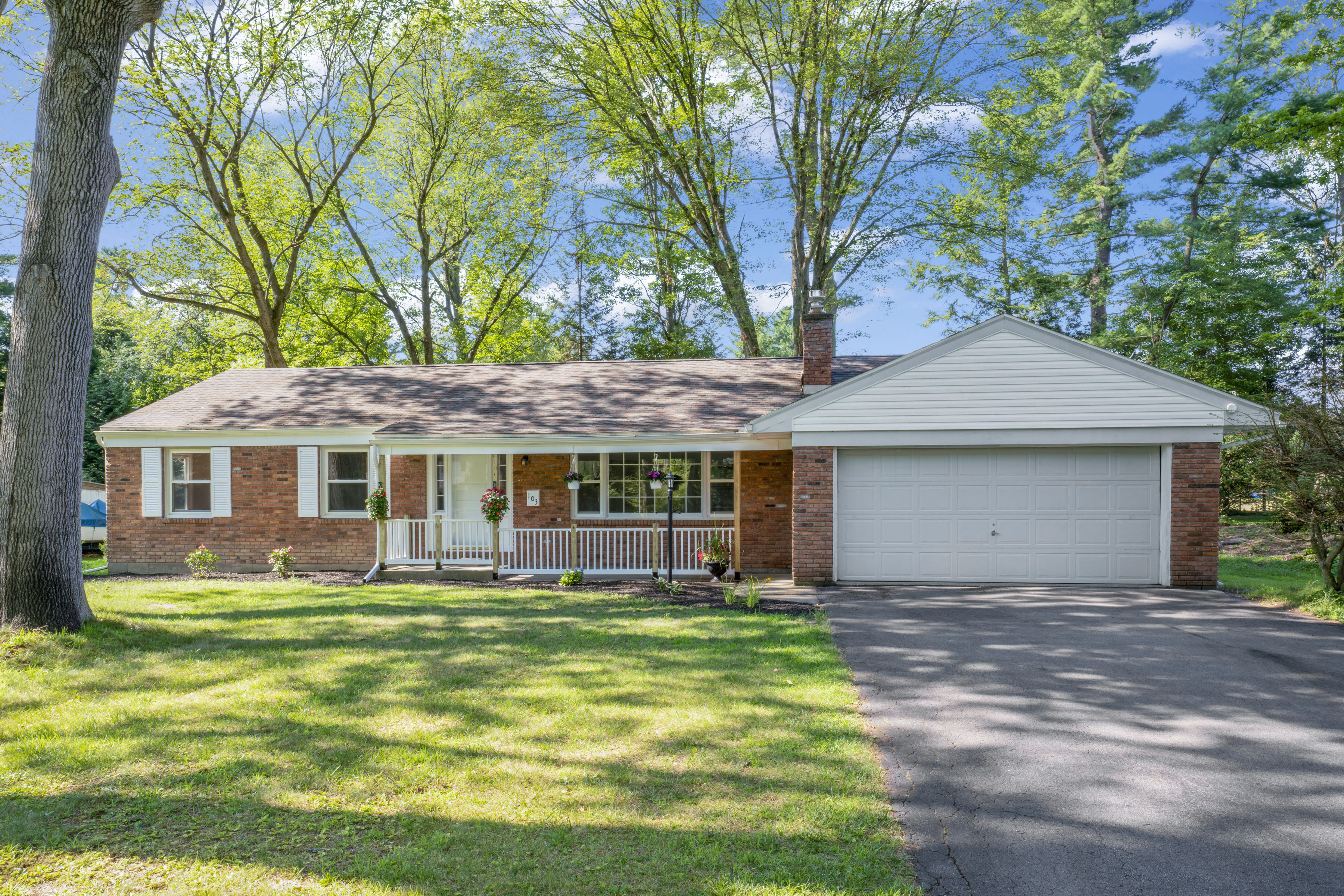 Exterior of 103 Woodhaven Drive