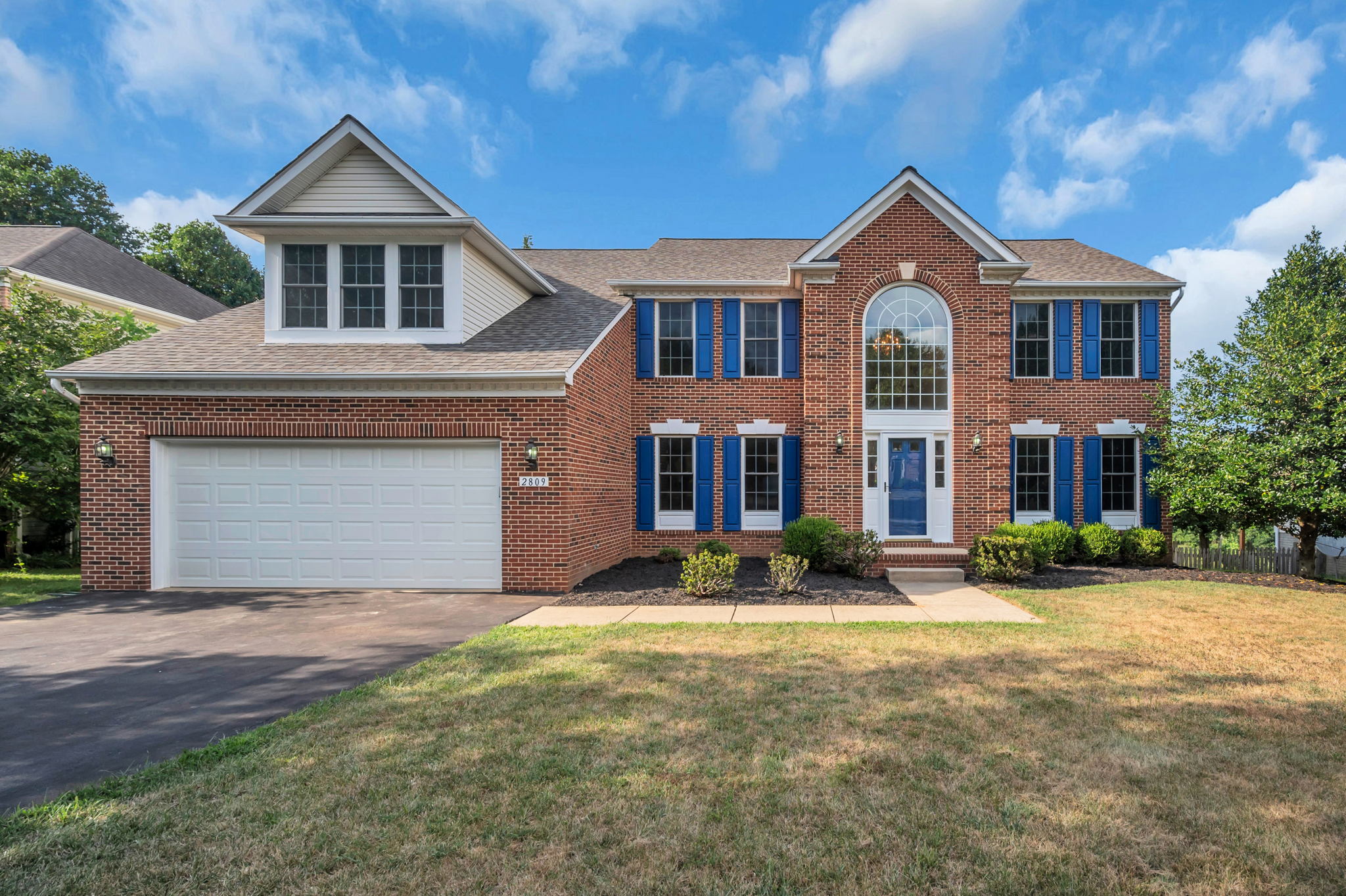 Exterior of 2809 Thornbrook Road