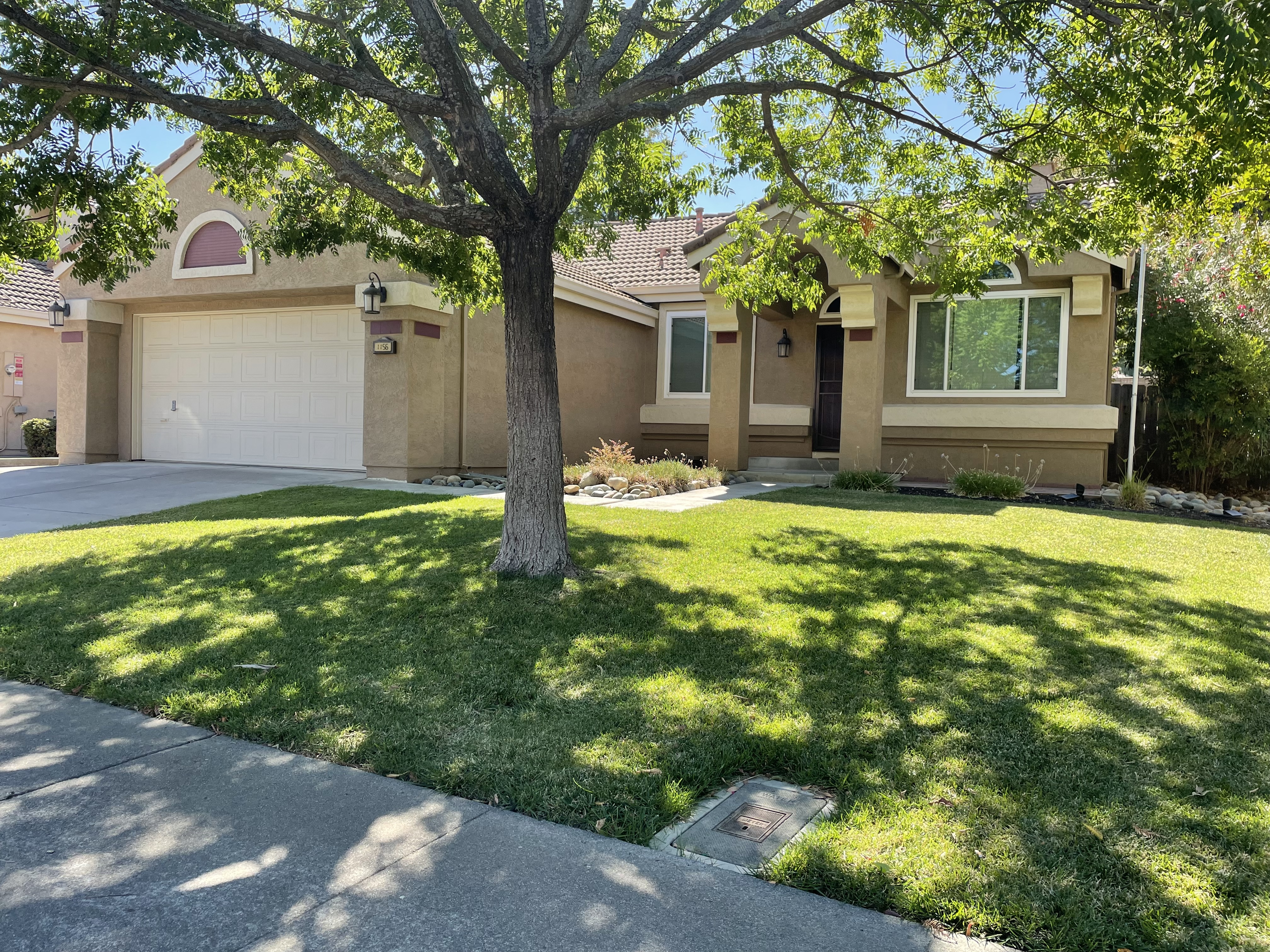 Exterior of 1156 Fox Hound Court