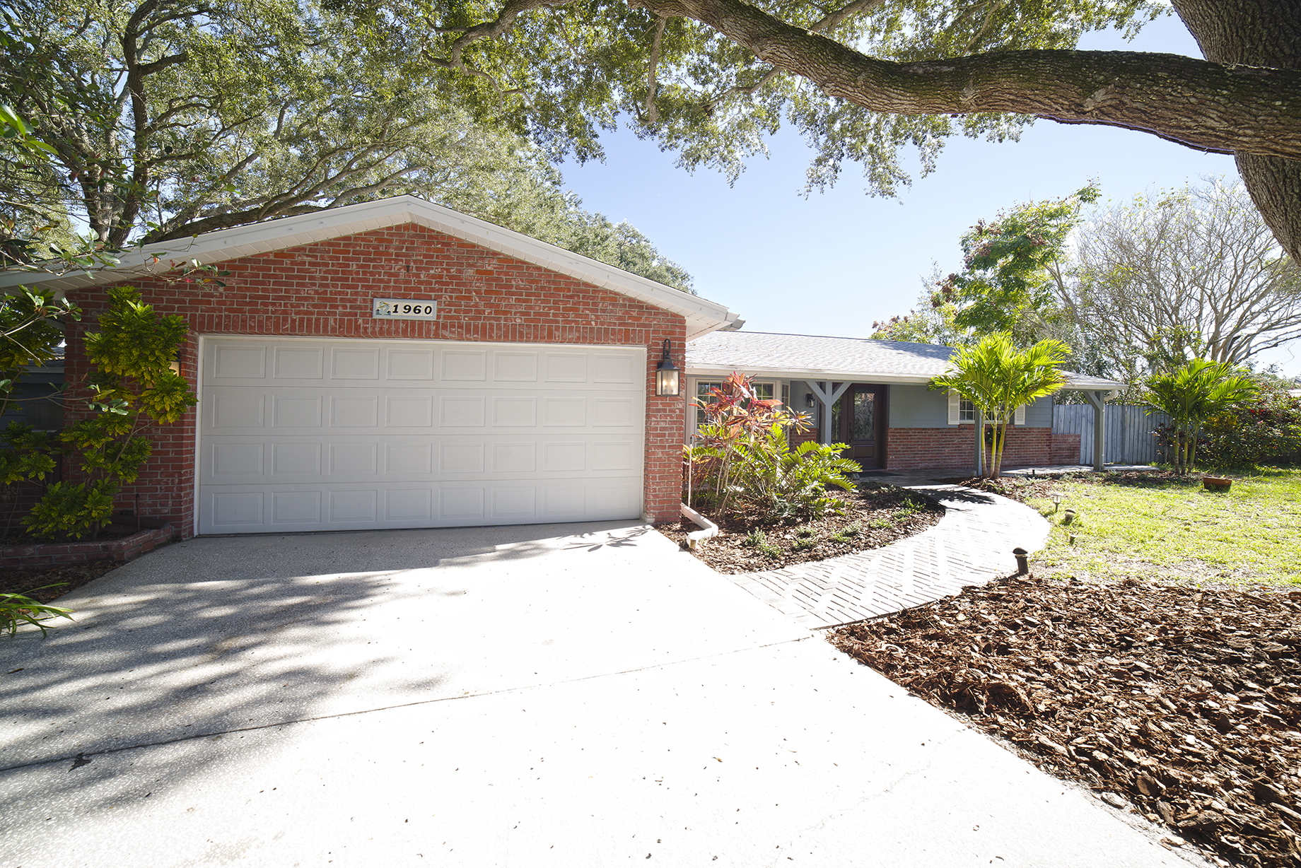 Exterior of 1960 Blue Heron Way
