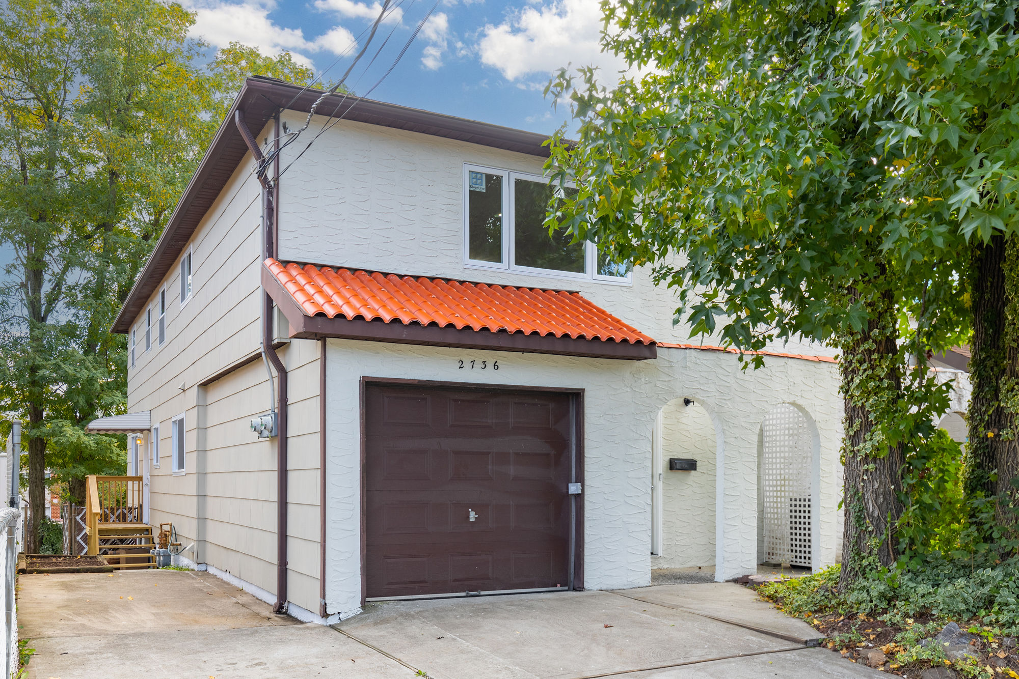 Exterior of 2736 Amboy Road
