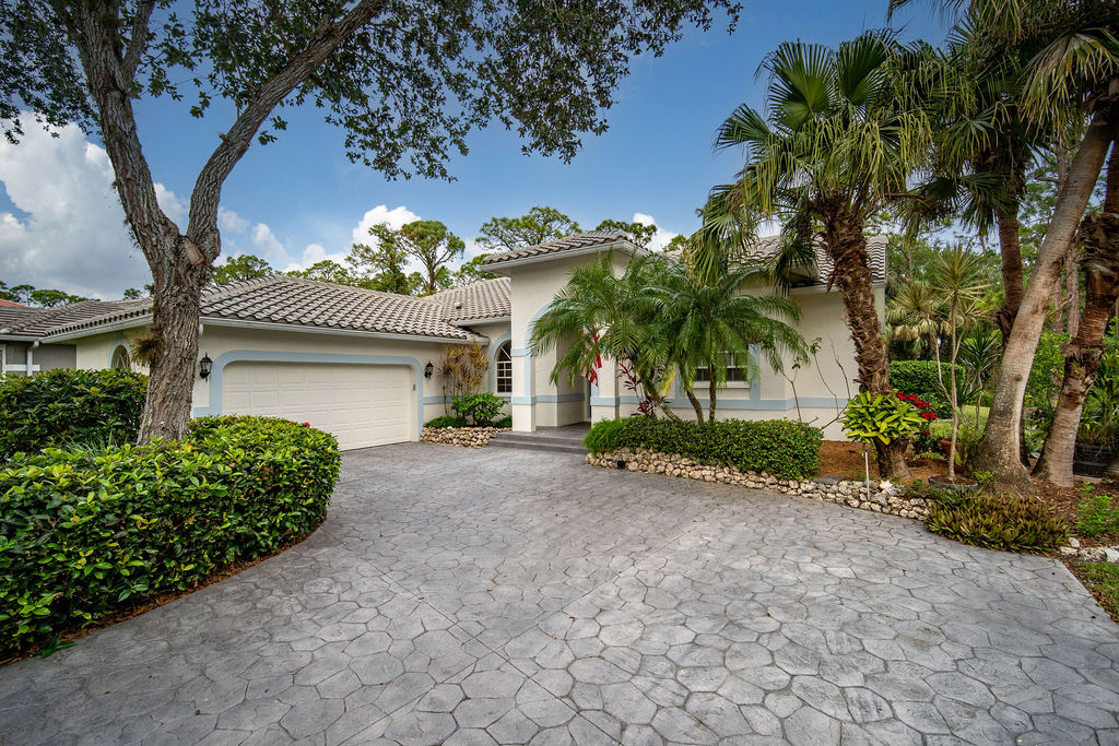 Exterior of 25640 Streamlet Court