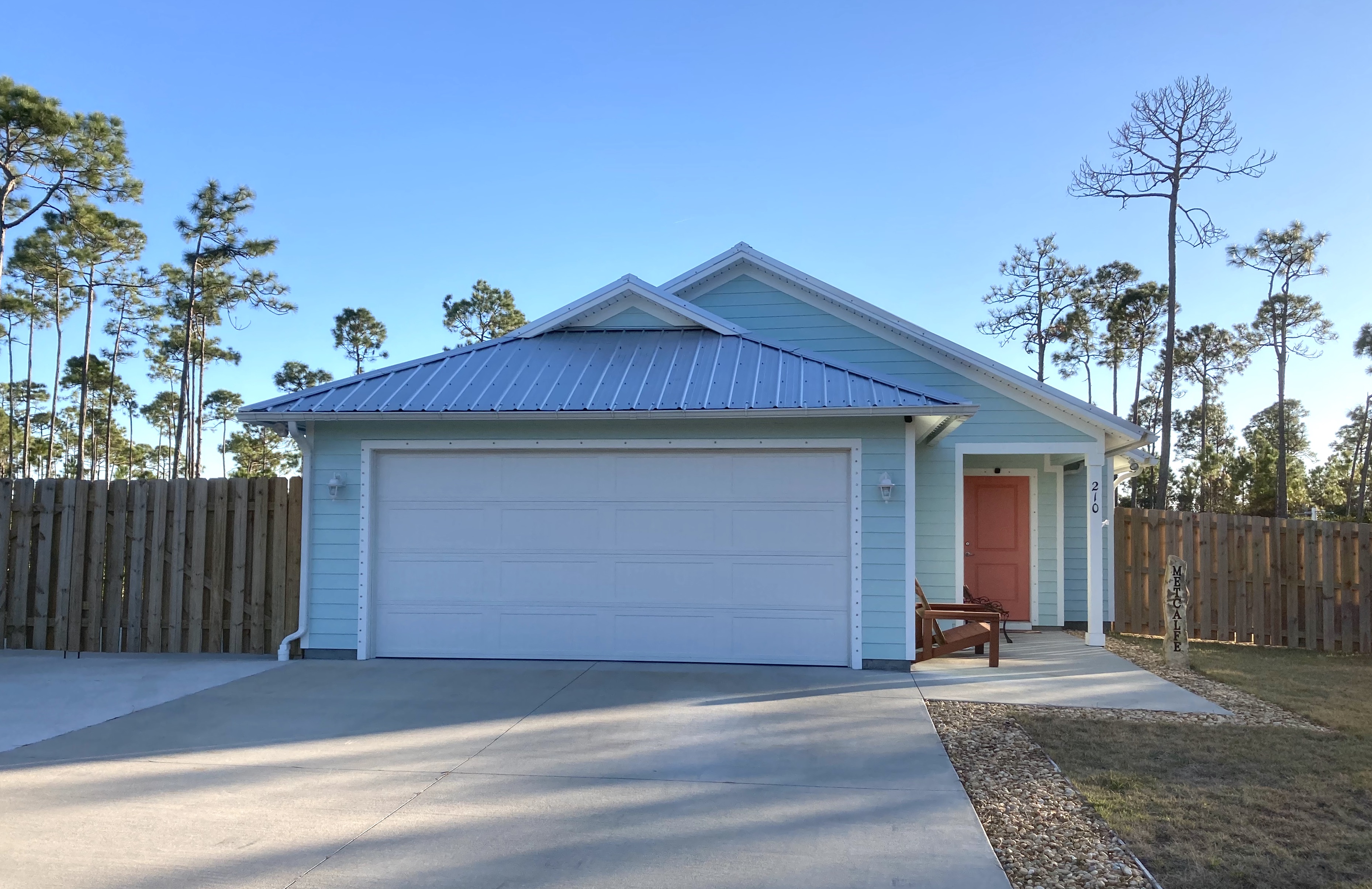 Exterior of 210 Ridgecrest Parkway