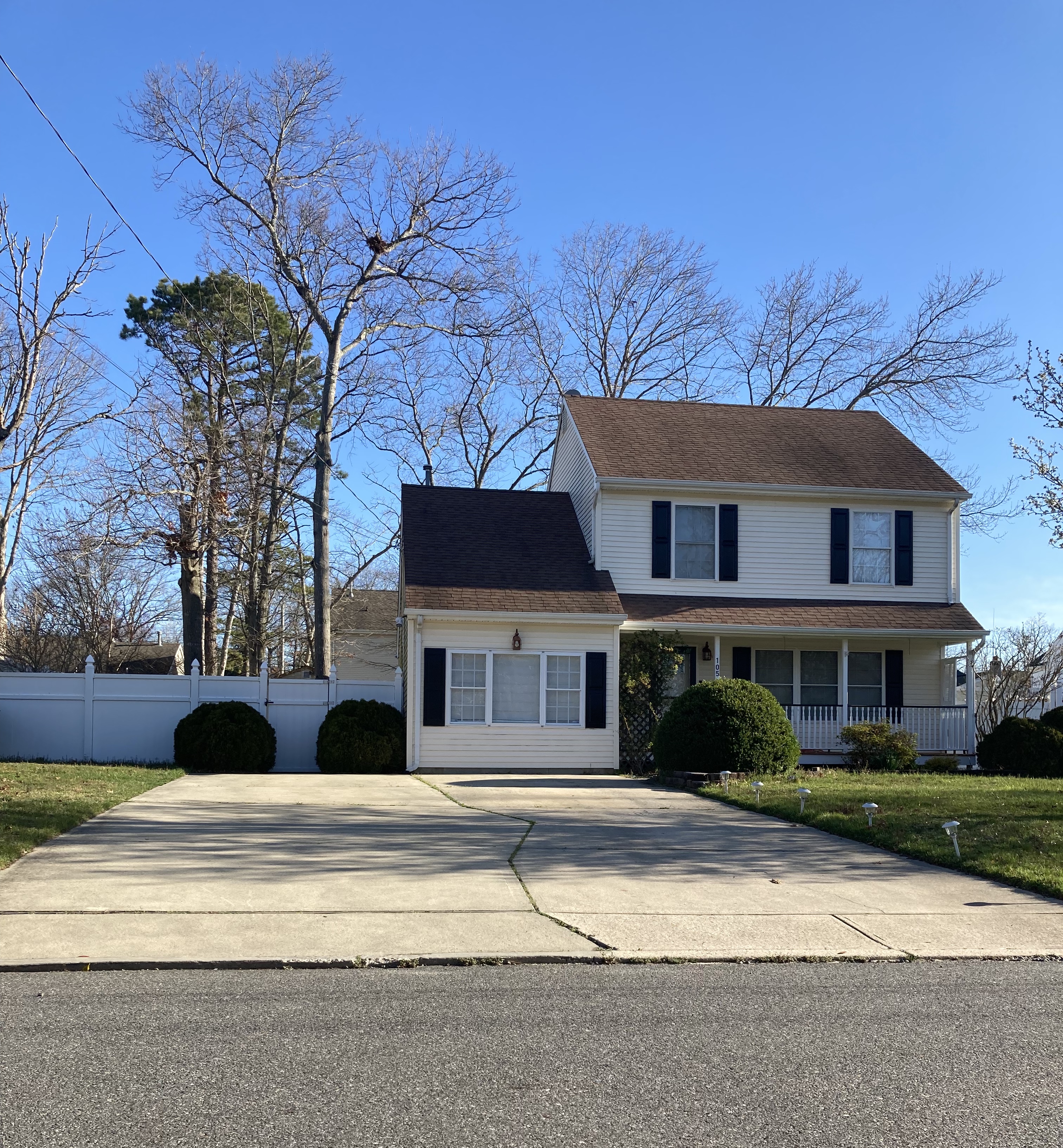 Exterior of 1054 Clearwater Avenue